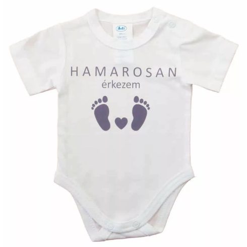 Rövid ujjú baba body - Hamarosan érkezem fehér (56)
